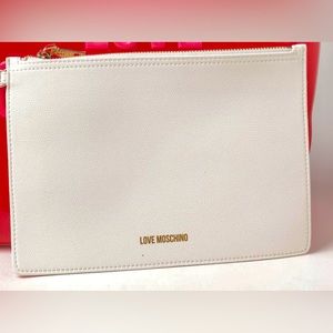 Love❤️🤍Moschino❤️ Wristlet Purse
